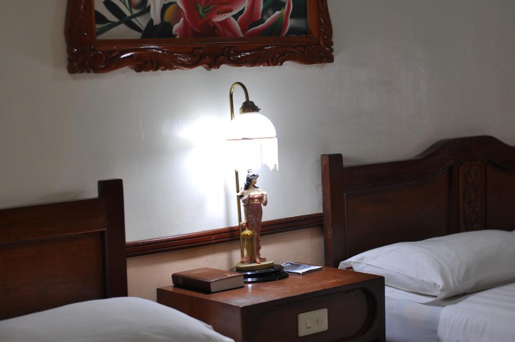Tonglen Beach Resort Balabag  Экстерьер фото